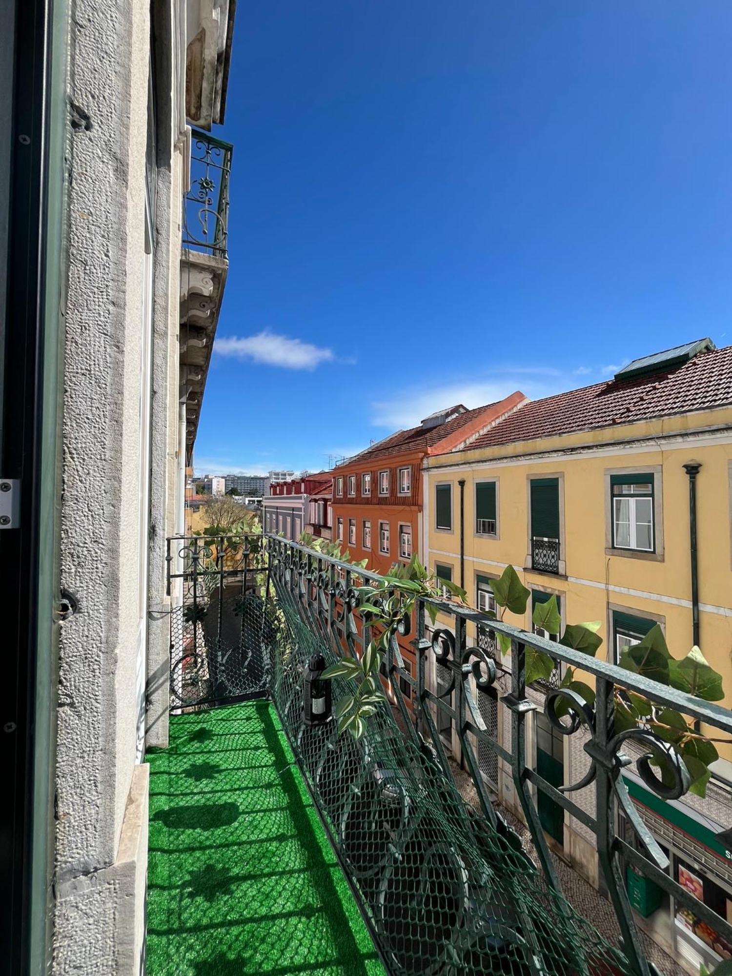 Quarto No Apartamento Pombal Lisboa Extérieur photo
